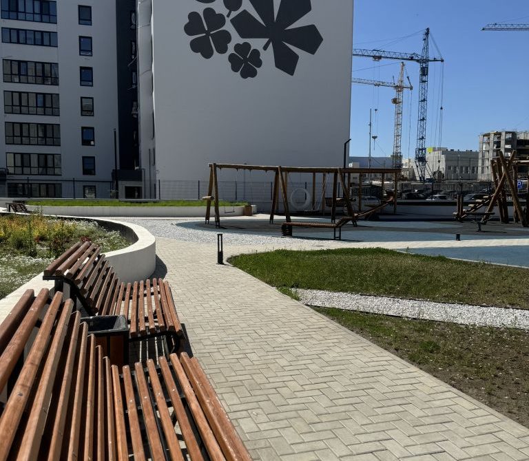 67c009c2053170.76081527