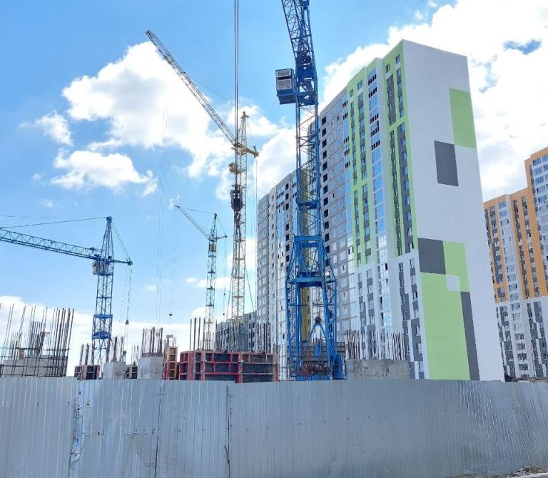 67d15583976c70.89258028