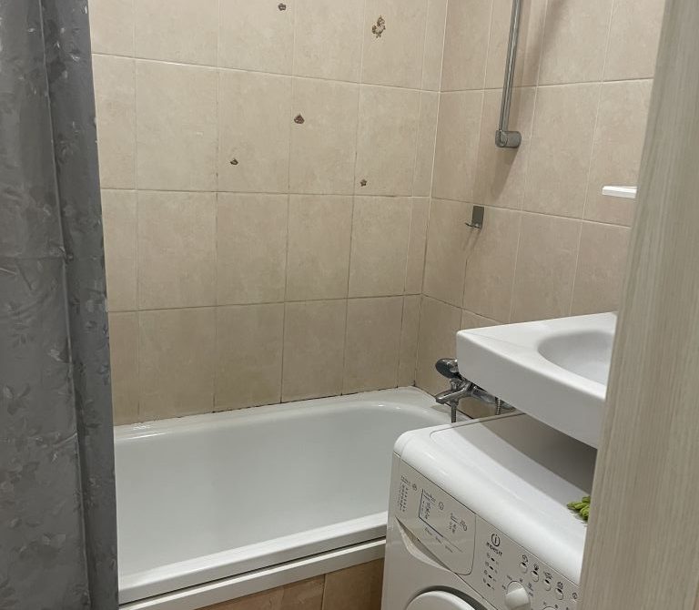 68ff2f5c365a25.54248361