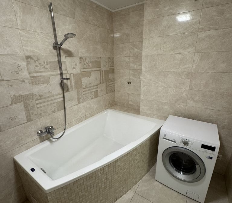 68e553241e8f67.21015381