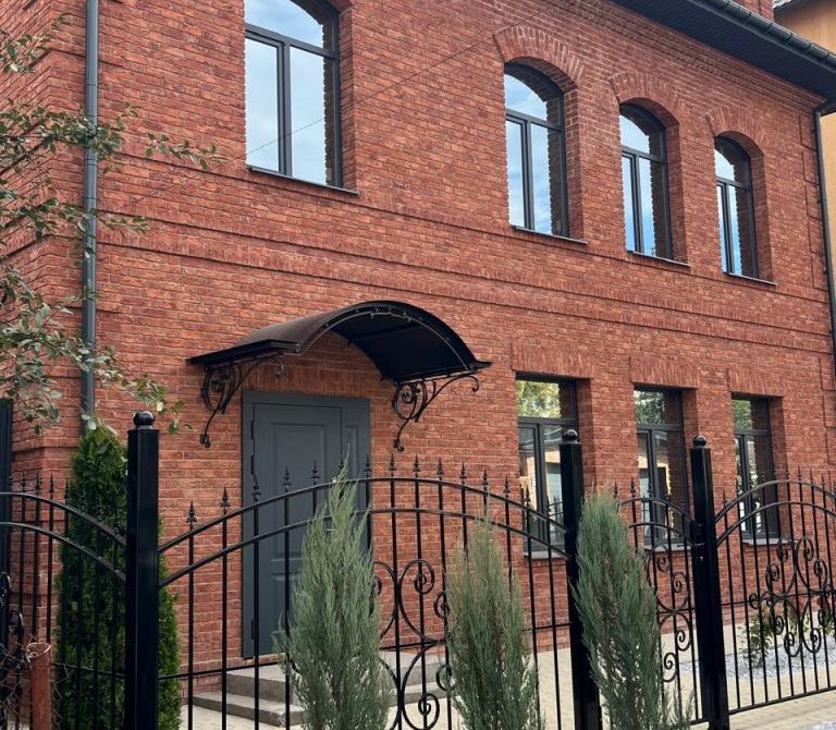 68e8a7b985ab74.35264752