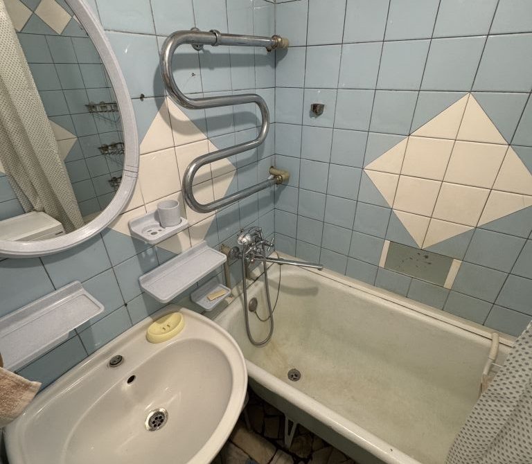 68ee539b2e6f52.91955047