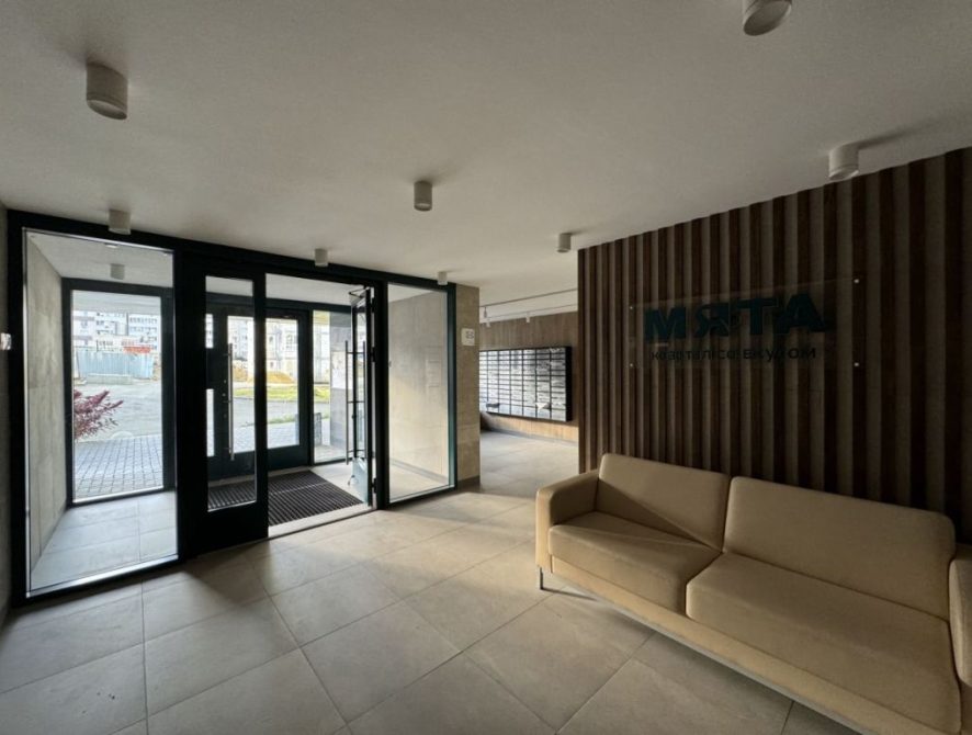 67bf05513e9211.03675452