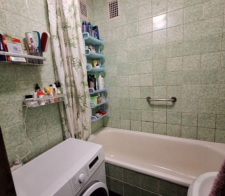 693a9c217b4998.77647890