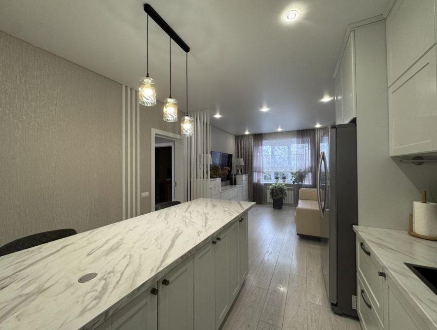 69737922874224.63298082