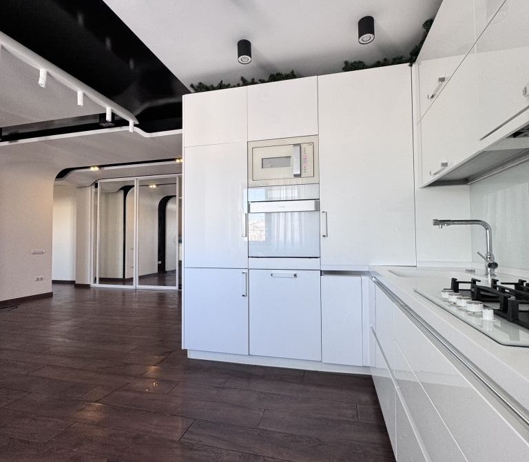 698b59ab1d7890.04114047