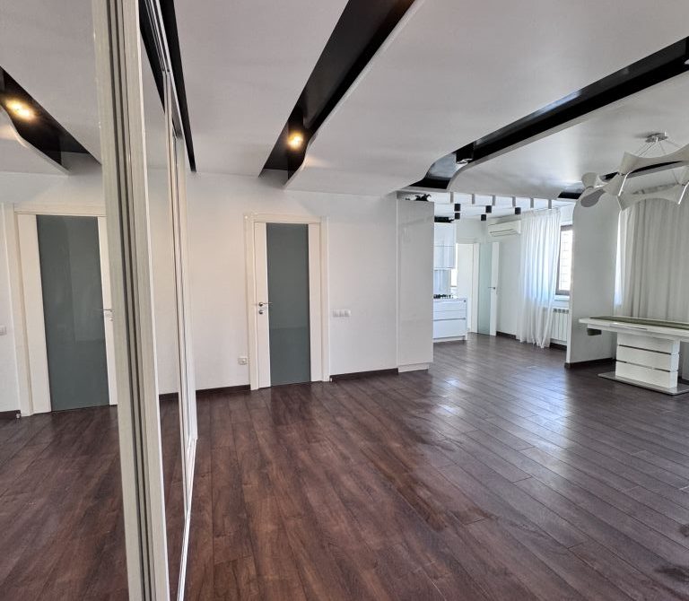 698b59ae5fe7d5.54806943