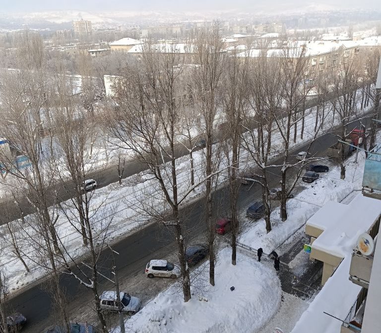 698d8742d2b9c4.27070411