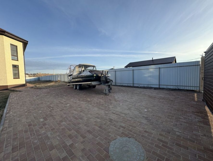 67bf008b703e70.13956029