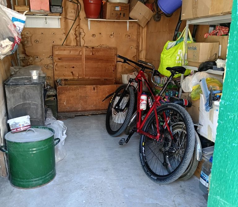 68483190958156.65410460