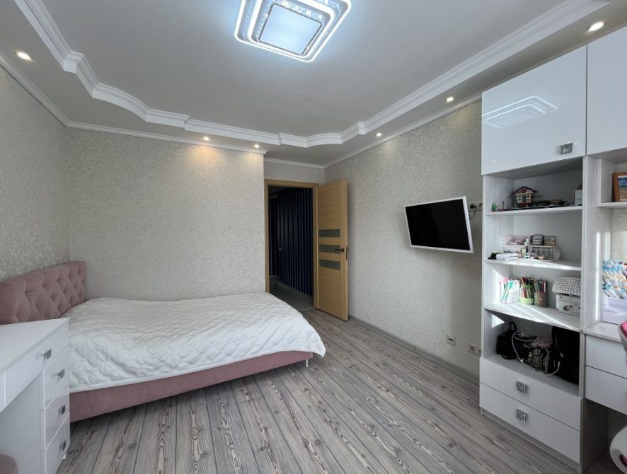 692955711957f6.79161724