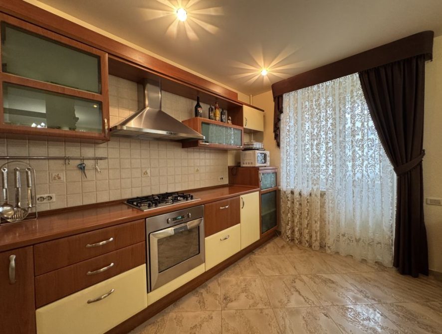 68f8ada597fed6.66923803