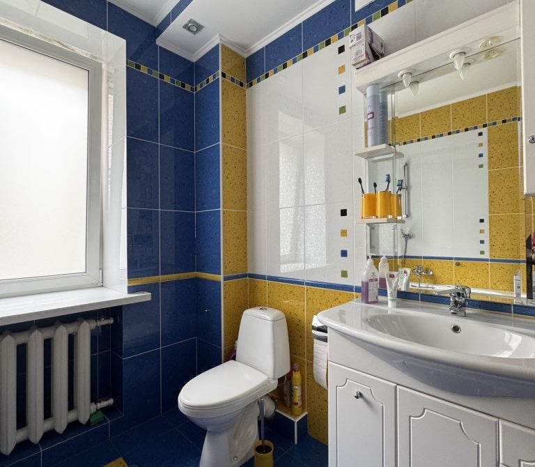 68f8adb89f7272.03271564